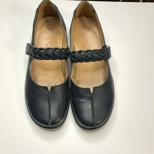 Hotter Mary Jane Shake Shoes